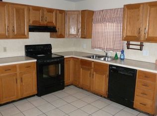 5 Brandon Ct, Lancaster, PA 17603