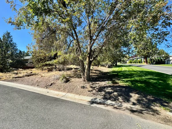 SW 34th Ct Lot 62, Redmond, OR 97756