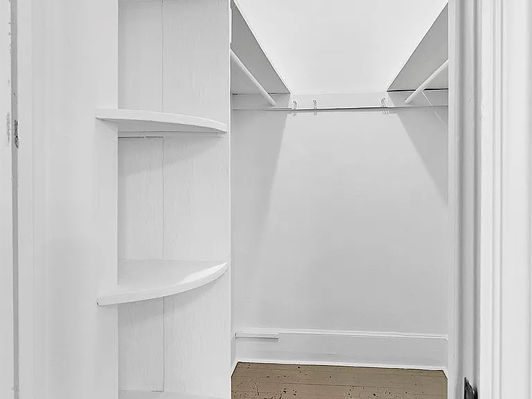 61 Crows Nest Rd #4 — Photo 11