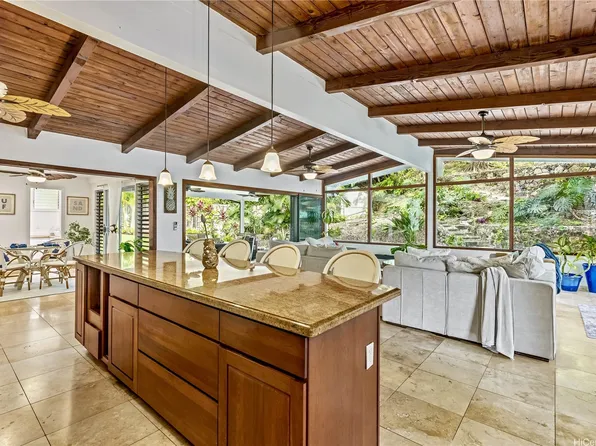 151 Alala Rd, Kailua, HI 96734