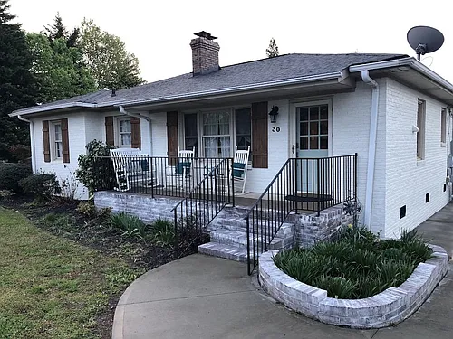 30 Hindman Rd Photo 1