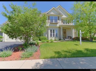 627 Nathan Lattin Ln, Sycamore, IL 60178