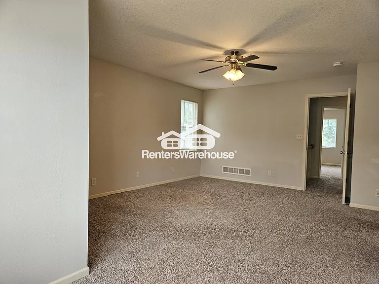 1400 S 52nd St #60 — Photo 15