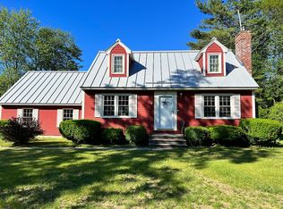 39 Arbor Ave., Topsham, ME 04086