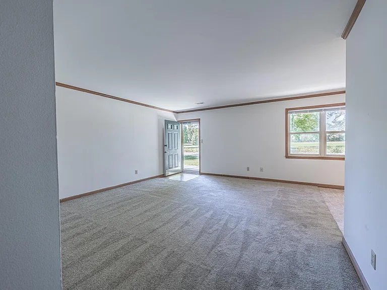 4020 N Christopher Ct — Photo 5