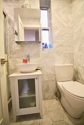 Rented by Rudd Group LTD | media 17