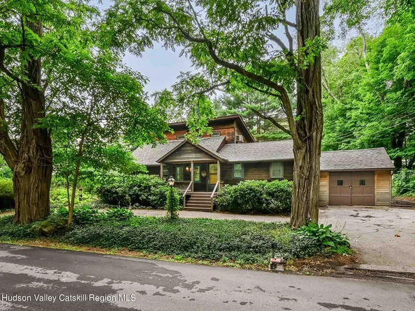 228 Plutarch Road, Highland, NY 12528