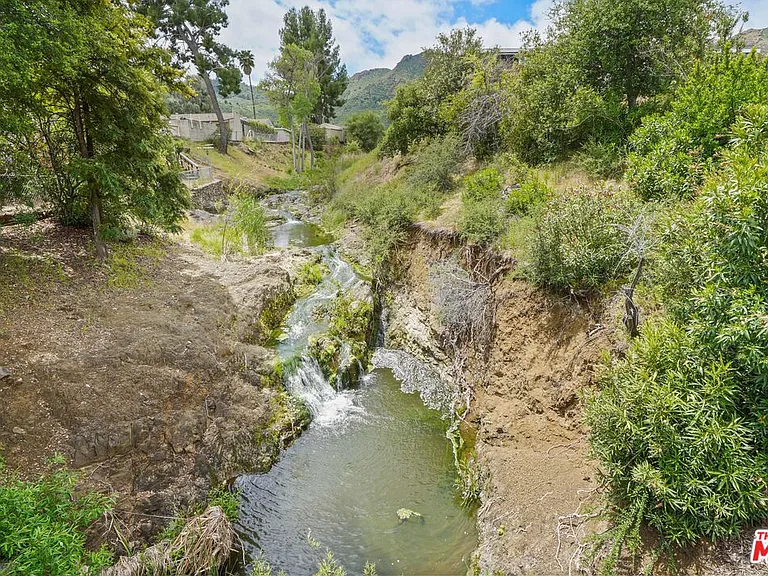 30473 Mulholland Hwy #109 — Photo 42