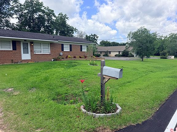 2nd image of 2206 Tyson Ave