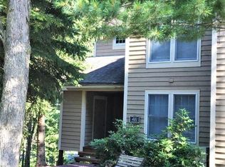 481 Spruce Dr, Tannersville, PA