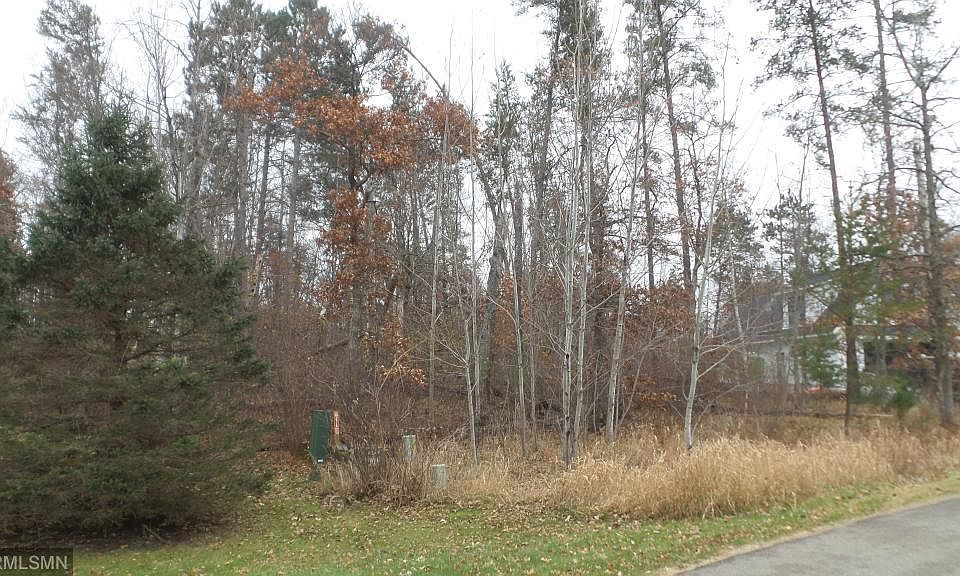 2nd image of LOT 19 Cove Trl