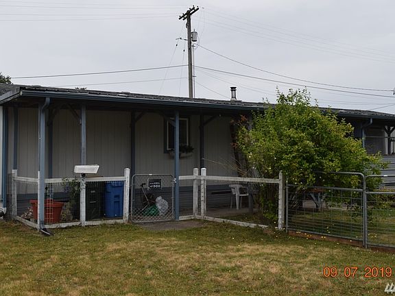3rd image of 5707 222nd Ave SW