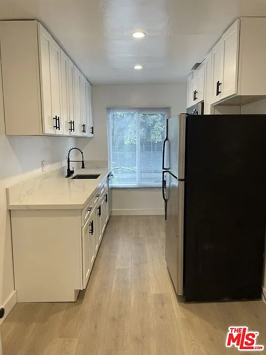 Studio, 1.0 bath, 500 sqft, $2,295 — Photo 3