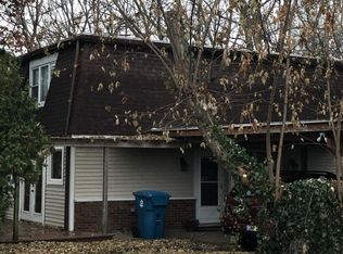 6057 Horse Barn Rd, Pleasant Plains, IL 62677