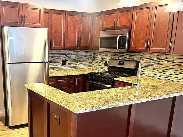 18 Harmon St APT 1A