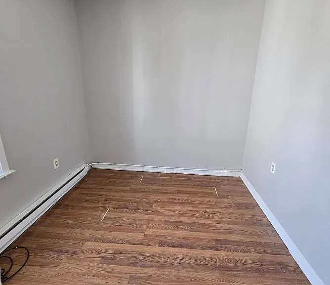 142 Inslee Pl #2R1 — Photo 7
