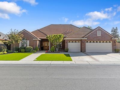 800 Country Club Cir, Ripon, CA, 95366