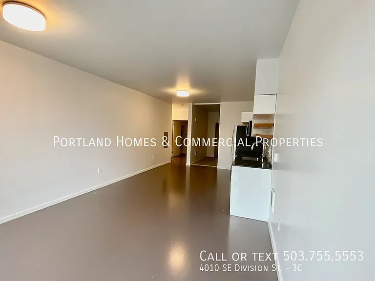 4010 SE Division St #3C — Photo 4