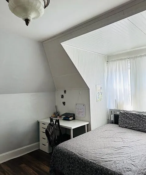 323 S 46th St #4F — Photo 12