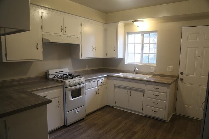 1st image of 3042 Honolulu Ave APT C