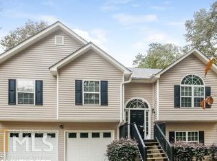 7366 Westwood Ln, Douglasville, GA