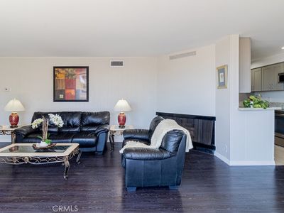 2260 N North Cahuenga Blvd #302, Los Angeles, CA, 90068