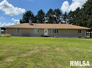 2511 Arnold Rd, Jacksonville, IL 62650
