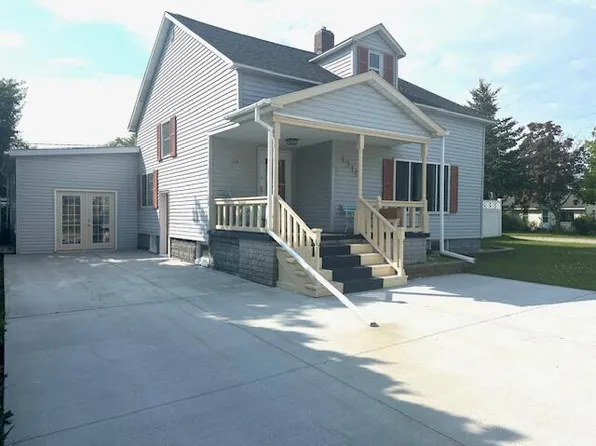 1310 S 3rd Ave, Alpena, MI 49707
