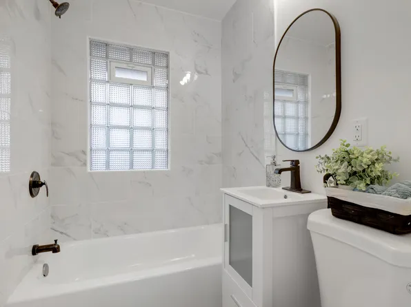 8618 Park Ave S, Bloomington, MN 55420