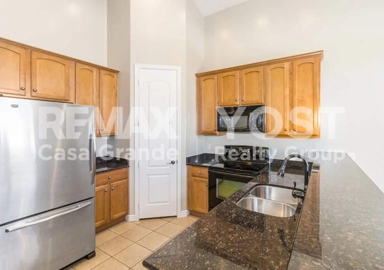 Comfort & Charm in Cottonwood Ranch! — Photo 4