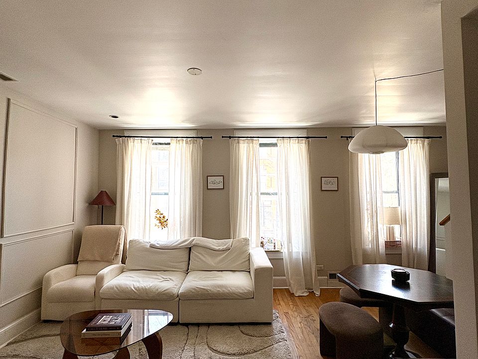 1057 N Hermitage Ave APT 2F, Chicago, IL 60622 | Zillow