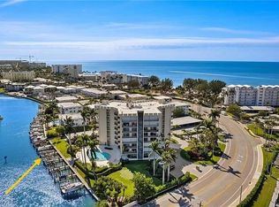 2150 Gulf Shore Blvd N APT 611, Naples, FL 34102