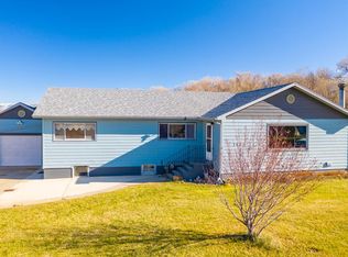 747 Garfield Ave, Lovell, WY 82431