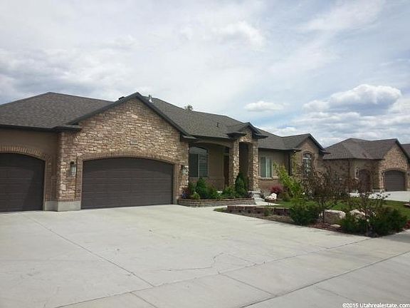 2nd image of 1288 W Woodward Pl