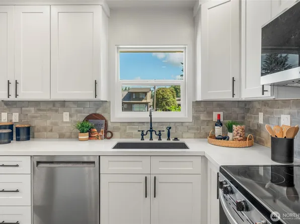 541 High Street, Arlington, WA 98223