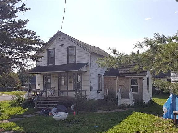 4th image of 38 Dorwin St