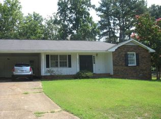 697 Bedford Dr, Hull, GA 30646