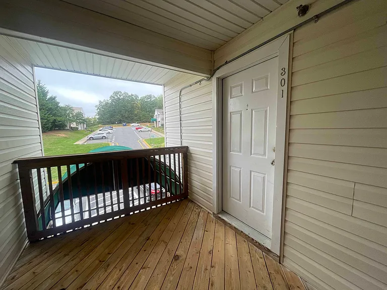30 Wild Oak Ln #301 — Photo 3