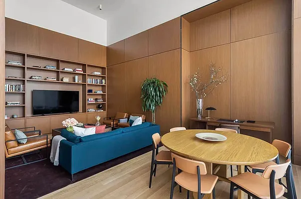 Rented by E Realty International Corp | media 68