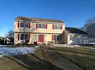 141 Tavern Cir, Middletown, CT 06457