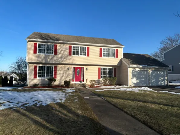 141 Tavern Circle, Middletown, CT 06457