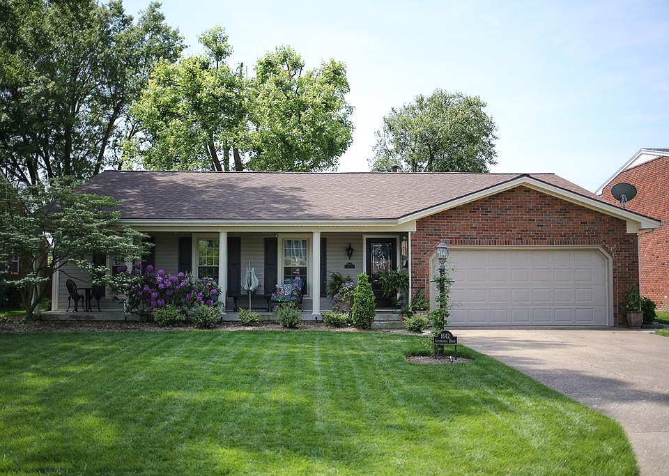 1st image of 1642 Springdale Dr