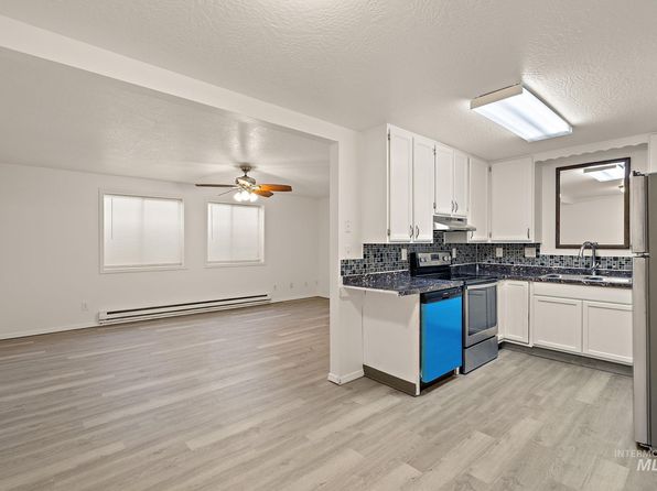 boise-idaho-447287176 picture