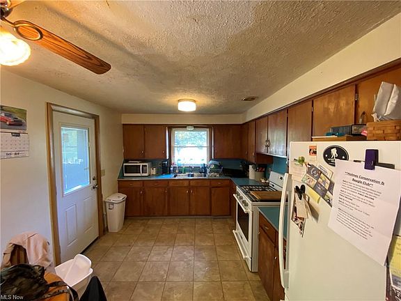 3rd image of 1234 Eastern Ave
