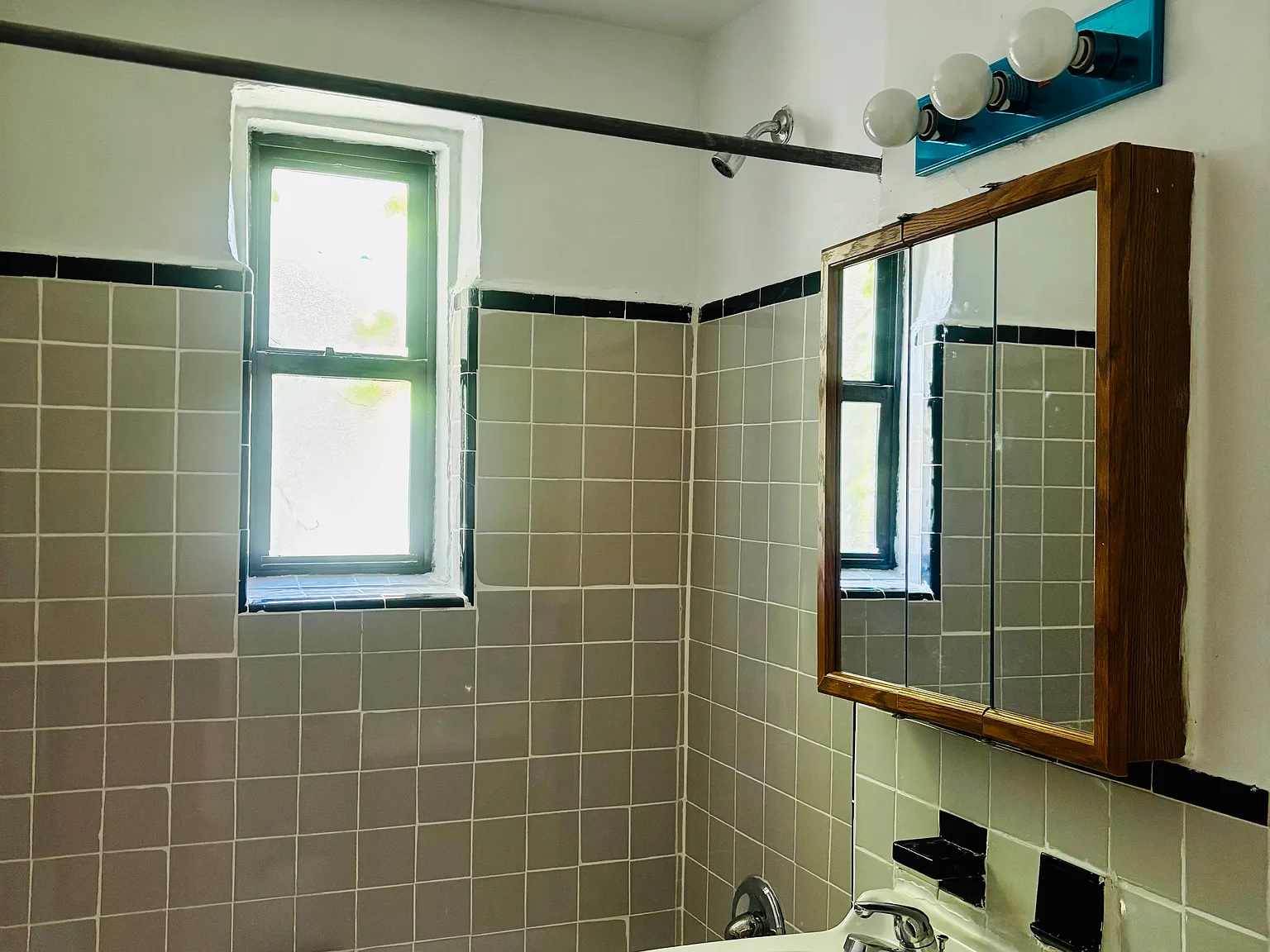 1 bed, $2,075 — Photo 3