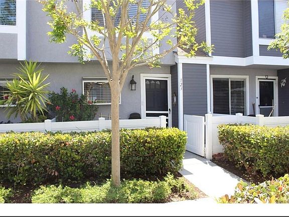 4th image of 123 Dogwood Ln
