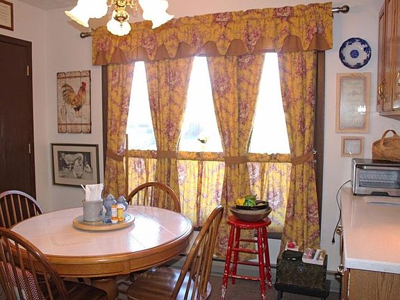 3rd image of 3345 Scotsdale Dr #3345