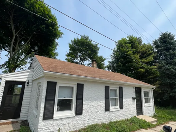446 N Powers St, Port Washington, WI 53074