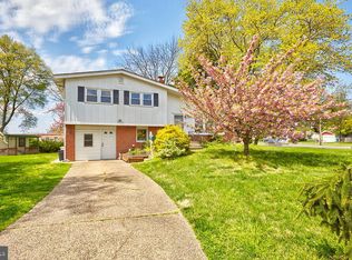 100 N Valleybrook Rd, Cherry Hill, NJ 08034