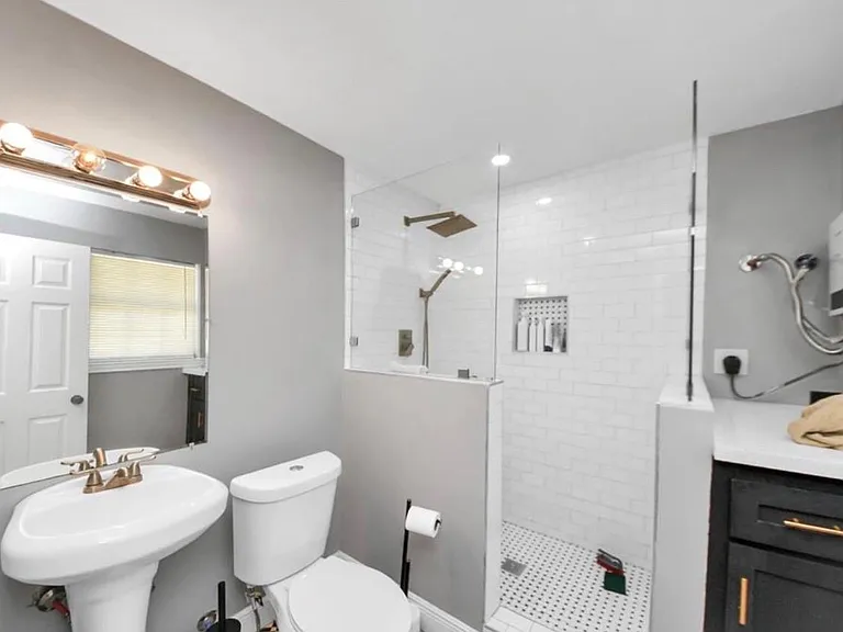 7309 Moline St #B — Photo 6